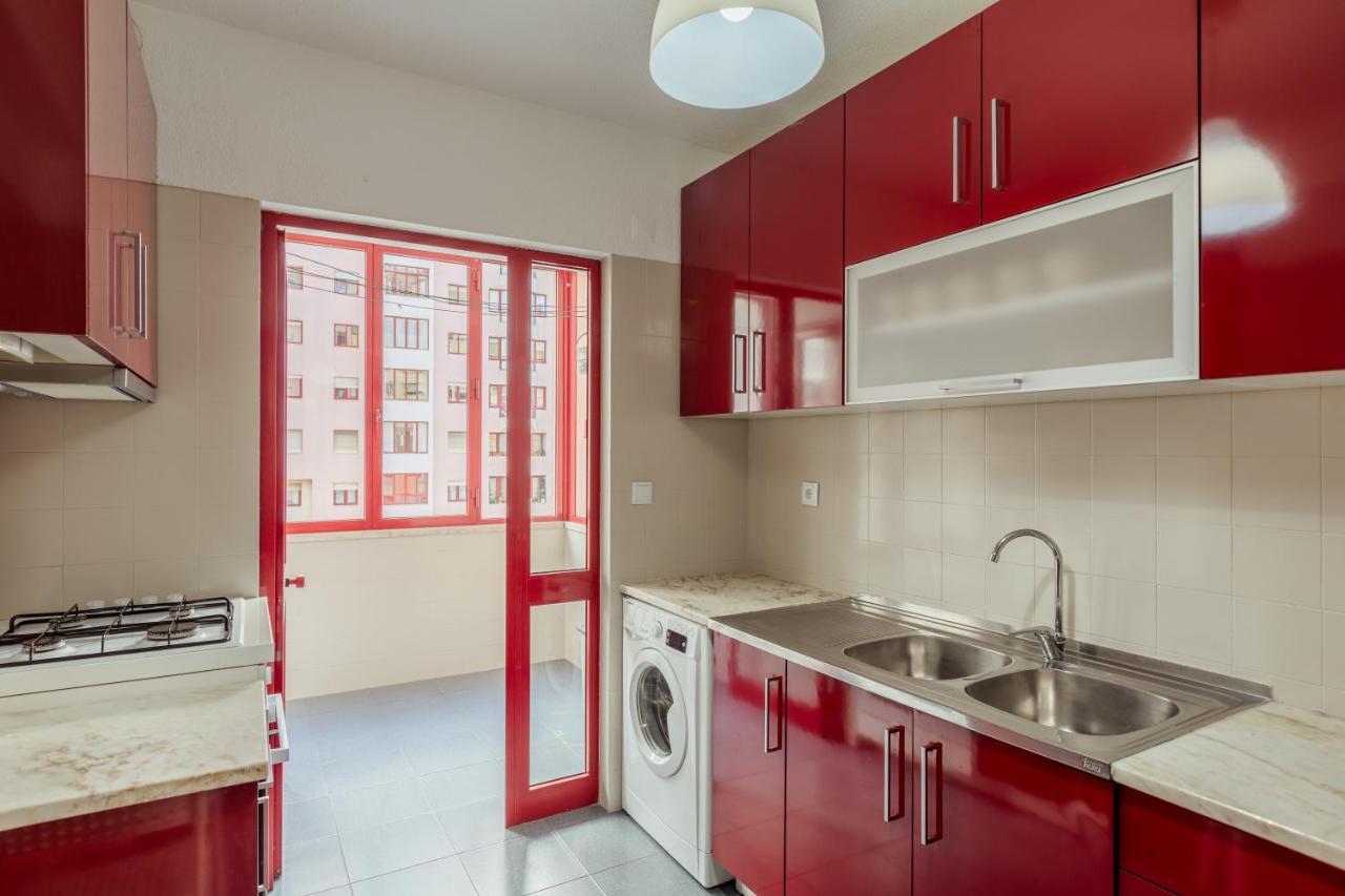 Elegant 3 Bedroom - Centre - Garage - Metro * Lisbona