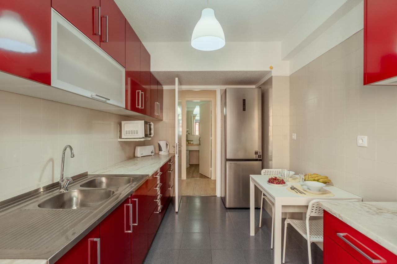 Elegant 3 Bedroom - Centre - Garage - Metro Appartamento *
